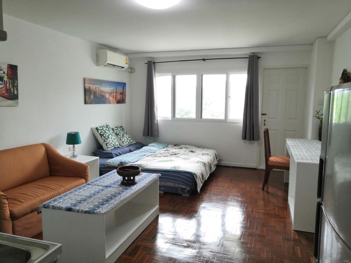 26 Condo With Pool Opposite The Train Station, Near Old City And Nimman Chiang Mai Exterior foto